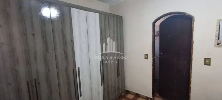 Imagem Sobrado 300m², 2 Quartos, Sendo 1 Suíte com Sacada, 1 Lavabo( desfeito p/ Closet), 3 Vagas, Área de Lazer Grande no Jardim Zaíra, Mauá-SP