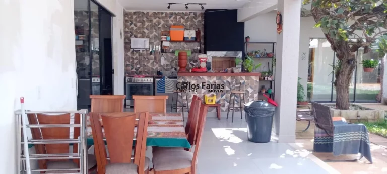 Imagem Casa em Condomínio para Venda em Brasília, Setor Habitacional Tororó (Jardim Botânico), 3 dormitórios, 1 suíte, 4 banheiros, 2 vagas