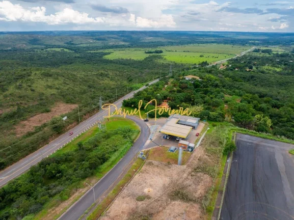 Imagem Lote de esquina e praticamente todo plano na Travessa São Vicente