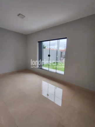 Imagem Casa excelente no Res. Abussafe com 3 dormitórios (1 suíte), banheiro social, 4 vagas de garagem, 140m² de construção em terreno de 200m².