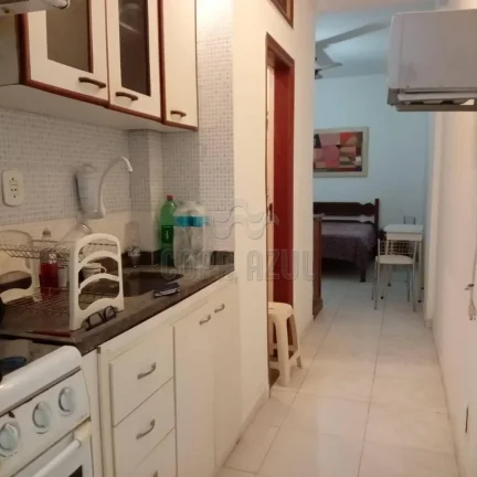 Imagem Copacabana - Residencial › Kitnet com 1 quarto(s) a Venda