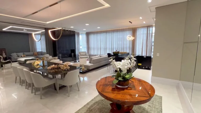 Foto do imóvel: Apartamento para Venda em Maringá / PR no bairro Centro