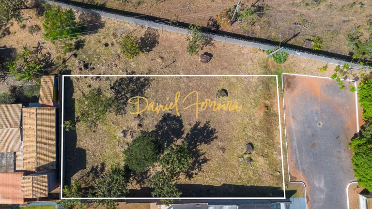 Imagem Excelente lote de 800 m² final de rua e com vista livre