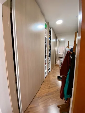 Imagem Sobrado Próximo Estação Vila Tolstói - 250 m² - 3 Dormitórios - 1 Suíte - Closet - Espaço Gourmet - 8 Vagas de garagem