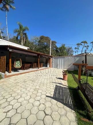 Imagem Linda Pousada com 12 apartamentos em uma ótima localização no Saco da Ribeira