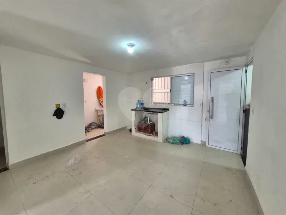 Imagem Apartamento para alugar com 2 quartos no condomínio Ariosto, São Paulo - SP
