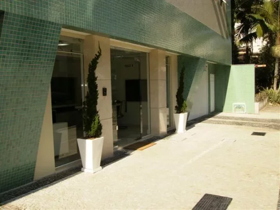 Imagem Julia Cristina Comercial - Loja à venda no bairro Centro - Balneário Camboriú/SC