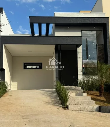 Casa em Condomínio à Venda Sorocaba-SP, 3 Quartos, 2 Vagas de Garagem, 100m².