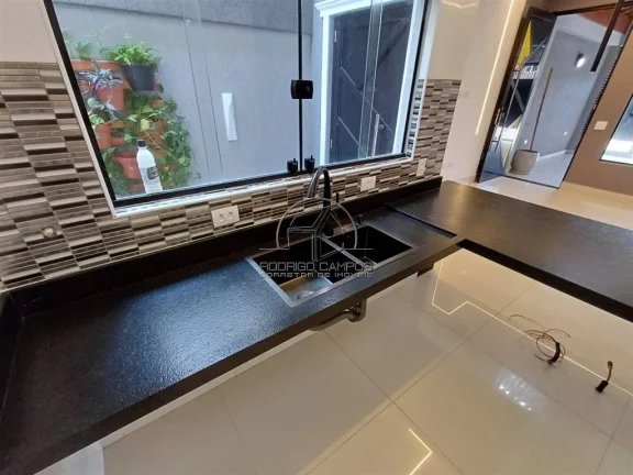 Imagem Espaçosa Casa Geminada 3 Quartos em Caiçara, Praia Grande
