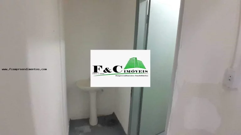 Imagem Barracão para Locação em Limeira, Vila Camargo, 1 banheiro, 1 vaga