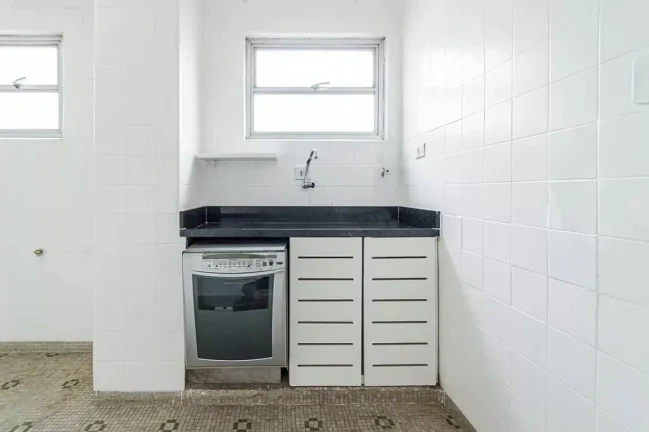 Imagem Apartamento 95M², 2Q, 2 Banheiros, 1 Vaga, Banheiro de Serviço, Split.
