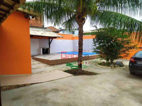 Imagem Casa com 3 dormitórios à venda, 392 m² por R$ 550.000 - Porto do Carro - São Pedro da Aldeia/RJ