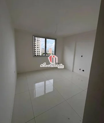 Imagem La Maison, Adrianópolis, 220m2, 4 suites, 4 vagas, VENDA!