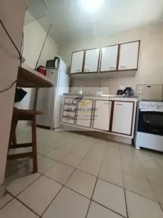 Imagem Vendo Apartamento com 77m², Mobiliado, 3 quartos s/ 2 suítes, sala p/ 2 ambientes e 1 vaga