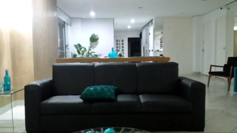 Imagem Flat disponível para locação no Condomínio Waldorf Flat Service, com 30m², 1 dormitório e 1 vaga