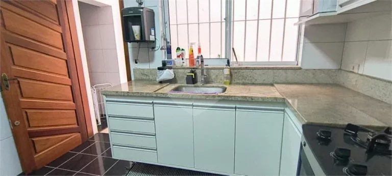 Imagem Sobrado à venda com 3 quartos, sendo 1 suíte, em Butantã, São Paulo - SP