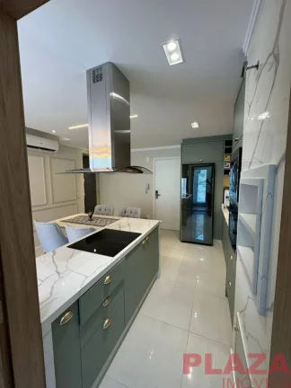 Imagem Apartamento Finamente Mobiliado – 3 Dormitórios | 2 Vagas | Vista para o Cristo Luz | Bairro Nações – Balneário Camboriú