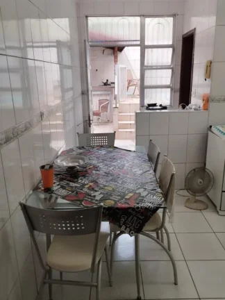 Imagem Casa a venda em Santos no bairro Bom Retiro