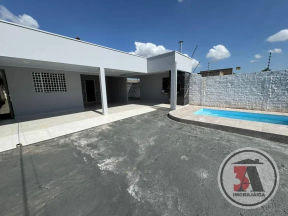 Imagem Casa nova com piscina no Grenville