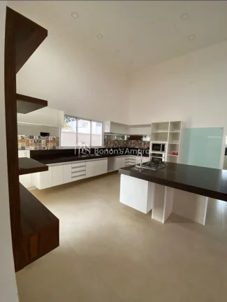 Imagem Casa à venda no Condomínio Athenas - Paulínia/SP

Casa térrea com 03 suítes, sendo a máster co...
