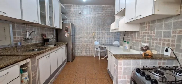 Imagem Copacabana - Residencial › Apartamento com 4 quarto(s) a Venda