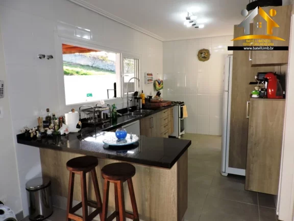 Imagem Casa à venda no condomínio Vintage na Granja Viana - Batelli Imóveis