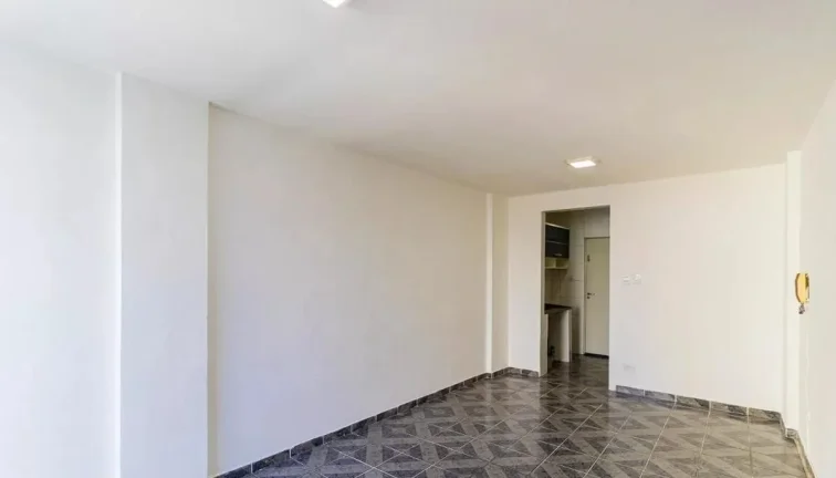 Imagem Studio Região Central, Próximo ao Metrô e Consolação, Hidráulica e Elétrica Reformados, Bem Iluminado.