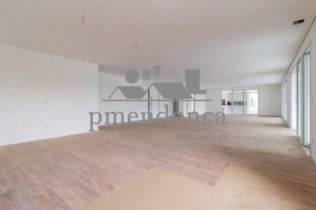 Imagem Rua Curitiba, andar alto, vista para o parque, 4 suites, lareira, churrasqueira.6 vagas