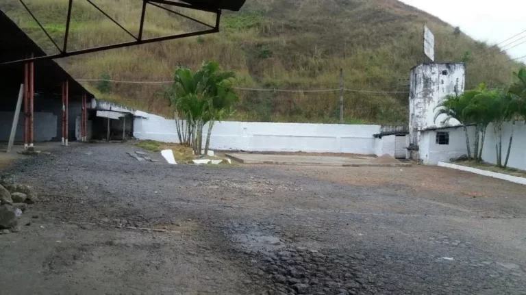 Imagem TERRENO COMERCIAL em BARRA MANSA - RJ, CENTRO