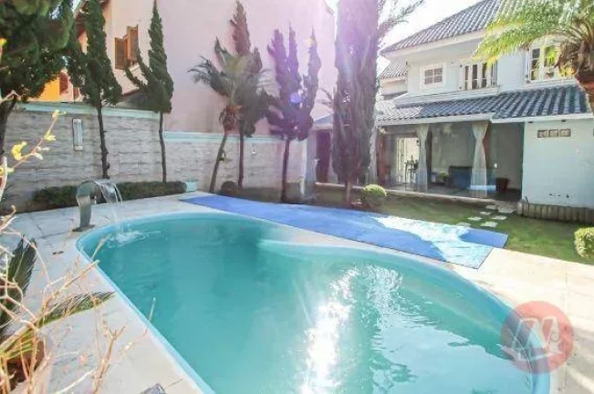 Imagem Casa com 3 dormitórios para alugar, 355 m² por R$ 8.784,00/mês - Protásio Alves - Porto Alegre/RS