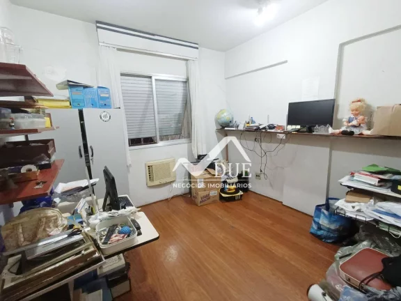 Imagem Apartamento com 4 dormitórios à venda, 152 m² por R$ 850.000,00 - Gonzaga - Santos/SP