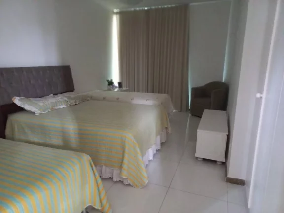 Imagem Casa no Mosqueiro, sendo 5/4 com 3 suítes 5 banheiros