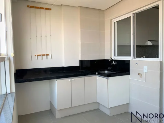 Imagem Apartamento 3 dormitórios com suíte e sacada na Av. Presidente Vargas