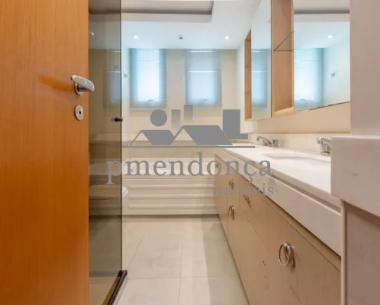Imagem Apartamento em Perdizes com 3 suítes e 4 vagas, 282 m2