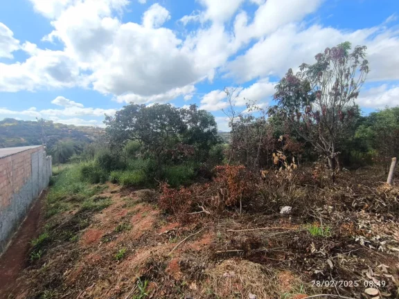 Imagem Terreno à Venda, 300 m² em Mateus Leme - Mateus Leme