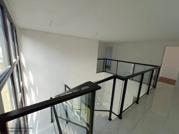 Imagem Imóvel de luxo: Casa em condomínio de 4 quartos em Vila de Abrantes, Camaçari-BA, com 4 suítes e 250m² de área. Aproveite!
