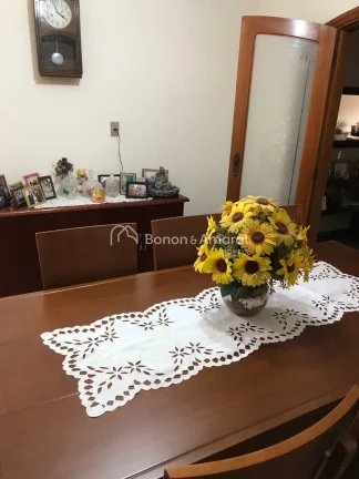 Imagem Localizado em um dos endereços mais desejados, este imóvel espaçoso de 186m² oferece todo o conf...