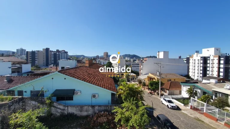 Imagem LINDA CASA 4 DORMITÓRIOS NO BAIRRO NOSSA SENHORA DE LOURDES
