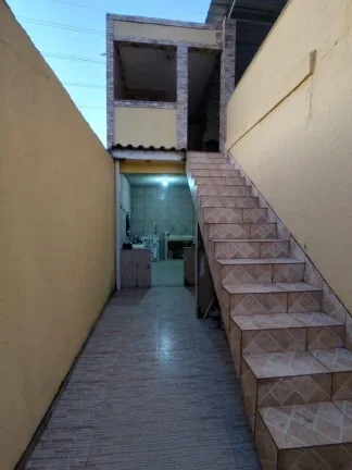 Imagem Casa para Venda em Rio de Janeiro, Paciencia, 2 dormitórios, 2 banheiros, 2 vagas