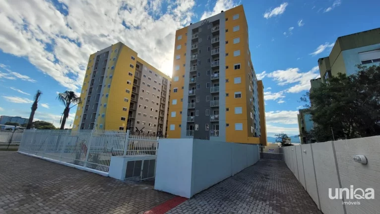 Apto à Venda em Camobi de 02 dormitórios pronto para morar Ed. Vila di Siena