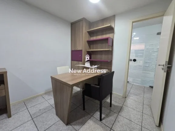 Imagem Sala comercial com mezanino e marcenaria à venda no Centro de Vila Velha