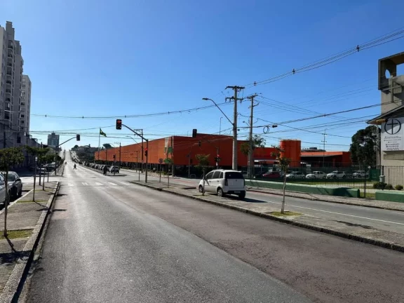 Imagem Sala Comercial para Venda em Curitiba, Boa Vista, 2 vagas