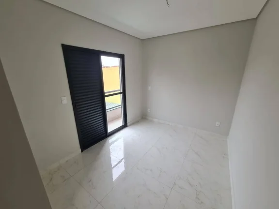 Imagem Cobertura à Venda com 108m², 2 dormitórios, 1 suíte, 1 sala e 2 vagas!!!