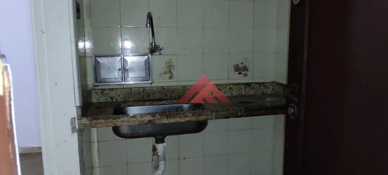 Imagem Kitnet com 1 dormitório à venda, 22 m² por R$ 115.000,00 - Centro - Niterói/RJ