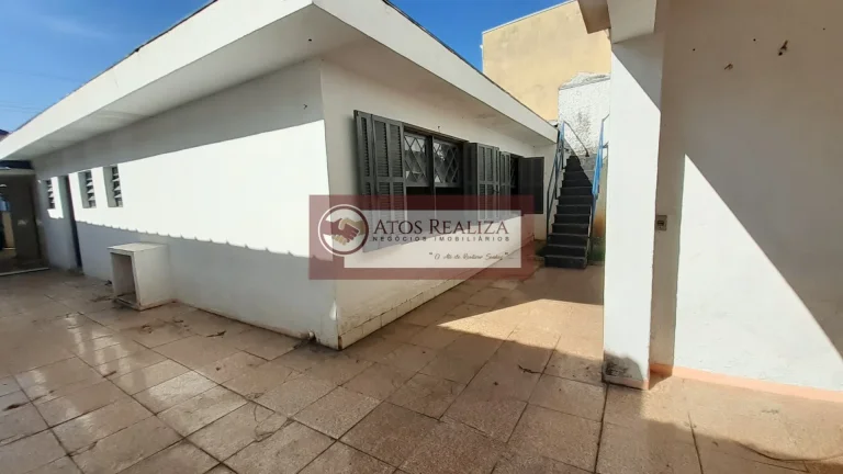 Imagem Casa térrea com edícula em Jardim dos Lagos - São Paulo