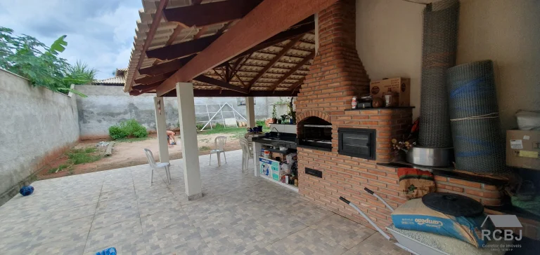 Imagem CASA RESIDENCIAL em ESMERALDAS - MG, FERNÃO DIAS