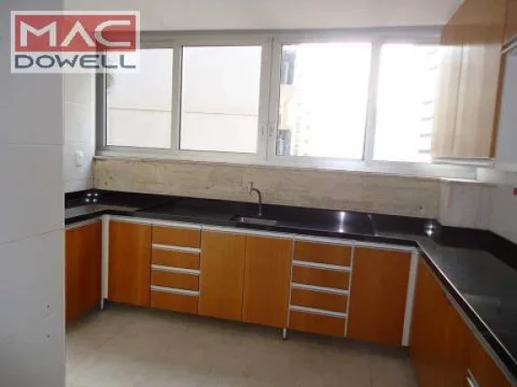Imagem Conjunto Triplex de escritórios com 574 m² para locação - Centro/RJ