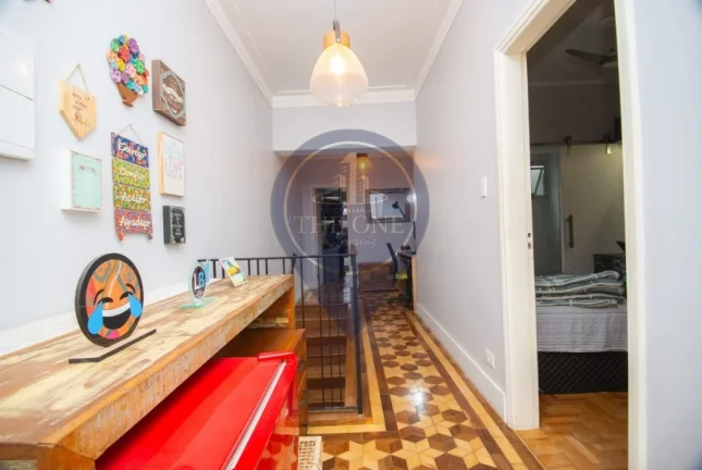 Imagem Imperdível oportunidade: Casa à venda em São Paulo-SP, Jardim da Glória. 4 quartos, 4 suítes, 3 salas, 4 banheiros, 5 vagas, 250m².