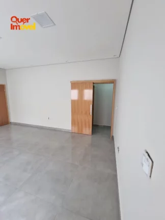 Imagem Casa à venda em Ribeirão Preto-SP, Vila Tibério - 3 quartos, 1 suíte, 1 sala, 2 banheiros, 2 vagas, 150m².
