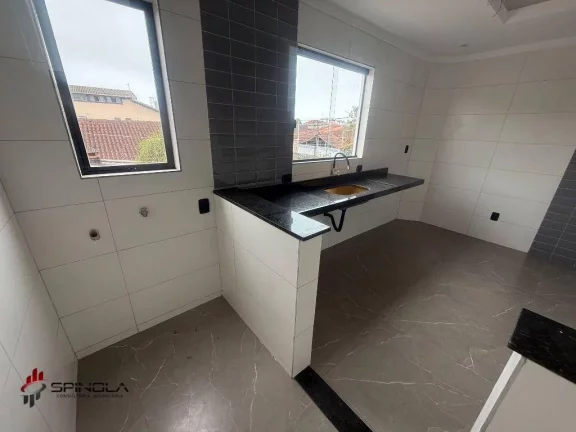 Imagem Casa com 2 dormitórios à venda, 79 m² por R$ 410.000,00 - Mirim - Praia Grande/SP
